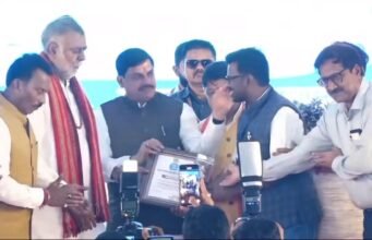 आयुक्त एवं महापौर का सीएम डॉ. मोहन यादव ने किया सम्मानसंवेदनशील कलेक्टर शीलेंद्र सिंह के सतत मार्गदर्शन का परिणाम