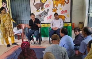 विधिक सेवा प्राधिकरण की योजनाओं की दी जानकारी