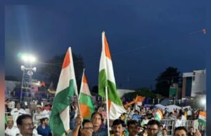 भुजलिया जुलूस में सांसद श्री साहू के नेतृत्व में तिरंगा यात्रा का हुआ आयोजन