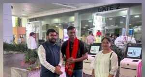 सांसद बंटी विवेक साहू ने छिंदवाड़ा के लाल आशुतोष वरदेय का गुवाहाटी में किया सम्मान